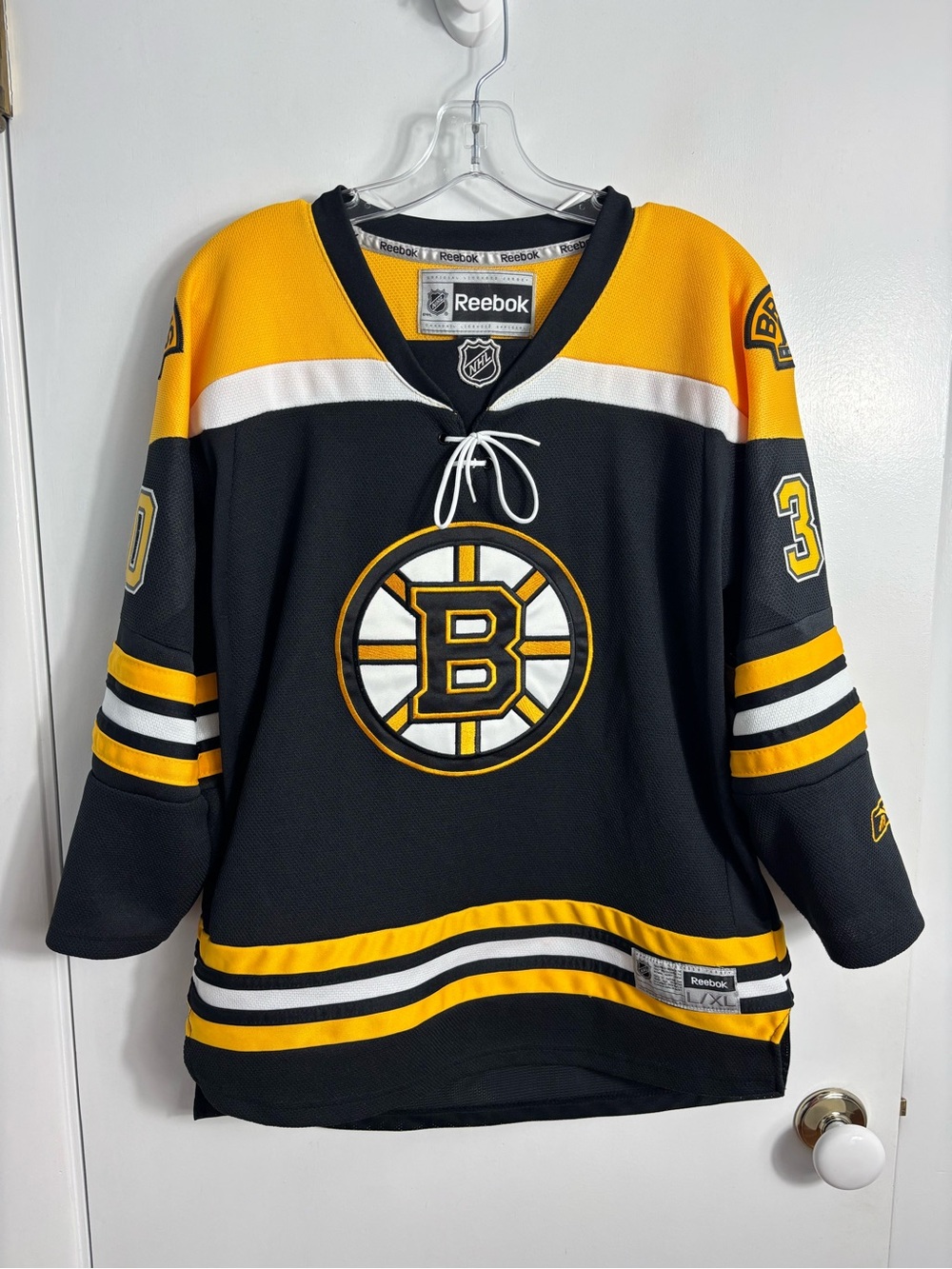 Reebok Boston Bruins Tim Thomas #30 NHL Hockey Jersey Youth L/XL Black Yellow